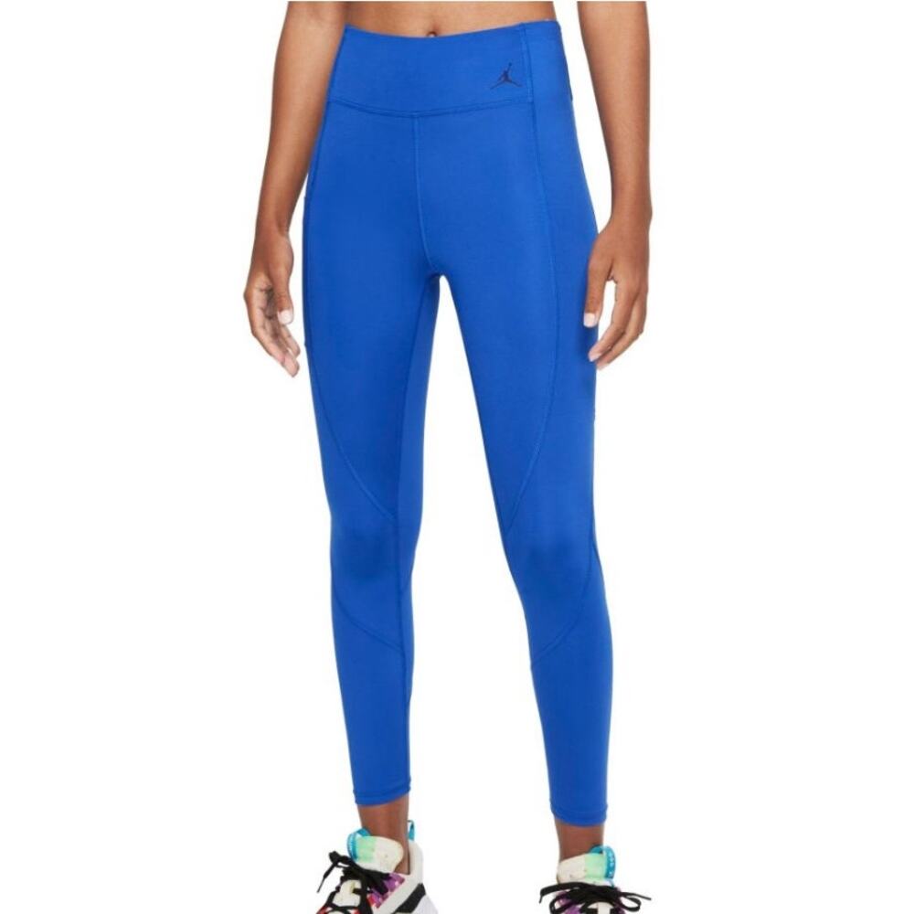 Jordan Women's Activewear Essential Tight Fit 7/8 Legging‎  X Small New